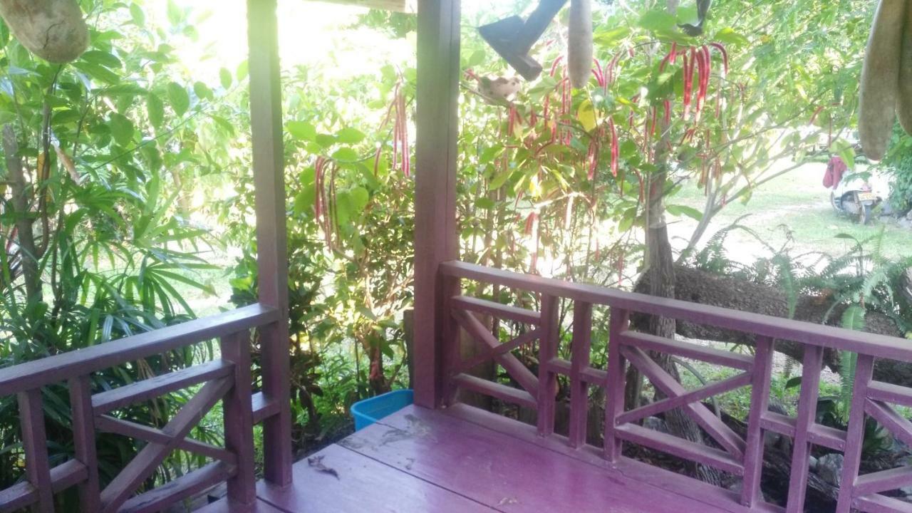 Song Lao Guesthouse 他曲 外观 照片